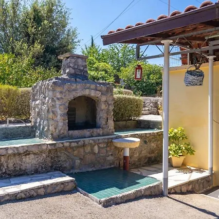 Three Bedroom With Pool Hébergement de vacances