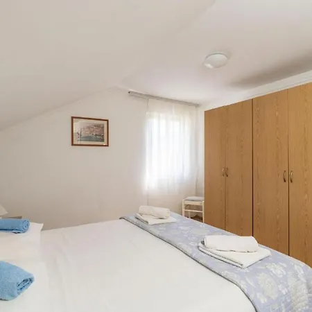 Three Bedroom With Pool